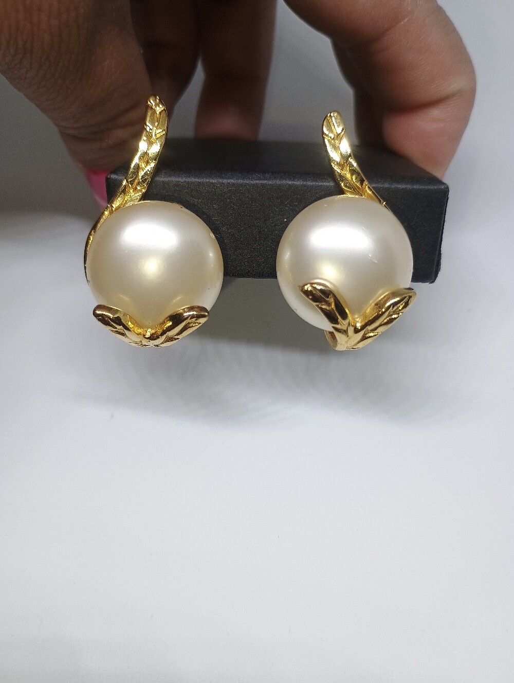 Chanel Pearl Clip On Earrings - Picture 2 of 8